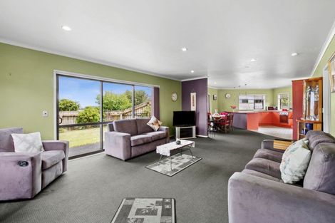 Photo of property in 79 Oranga Street, Westown, New Plymouth, 4310