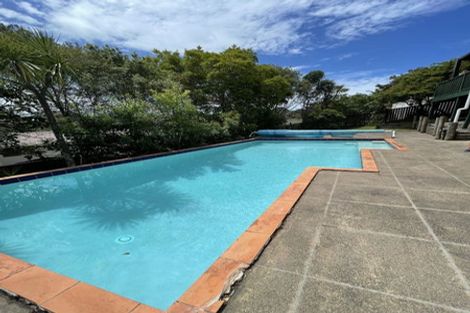 Photo of property in 42 Oaktree Avenue, Browns Bay, Auckland, 0630