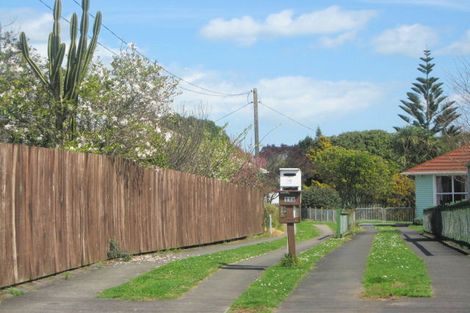 Photo of property in 11a Budleigh Street, Frankleigh Park, New Plymouth, 4310