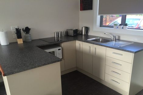 Photo of property in 3a Te Arawi Street, Takapuwahia, Porirua, 5022