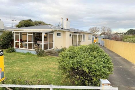 Photo of property in 4 Tawhero Street, Gonville, Whanganui, 4501