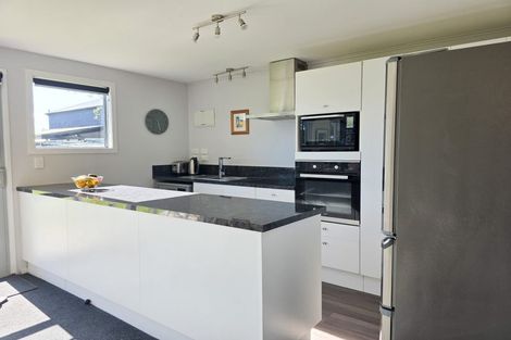 Photo of property in 18 Beach Street, Hokitika, 7810