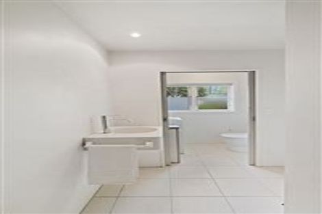 Photo of property in 173a Springfield Road, St Albans, Christchurch, 8014