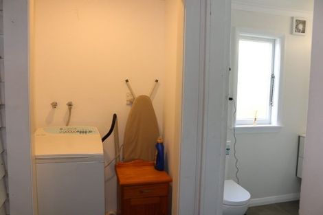 Photo of property in 12 Lyndhurst Street, Takaro, Palmerston North, 4412