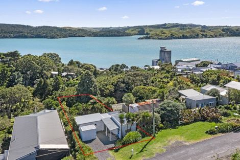 Photo of property in 26 Lily Street, Raglan, 3225