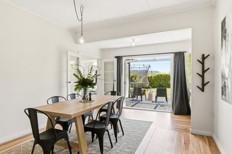 Photo of property in 24 Pembroke Road, Northland, Wellington, 6012