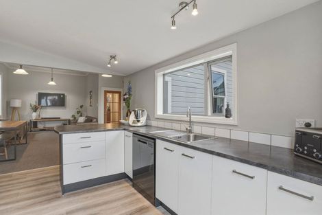 Photo of property in 2 Baker Street, Caversham, Dunedin, 9012