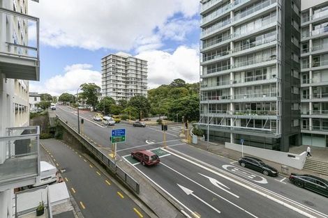 Photo of property in Terrace Heights Apartments, 3b/163 The Terrace, Wellington Central, Wellington, 6011