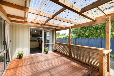 Photo of property in 16 Carter Crescent, Awapuni, Palmerston North, 4412