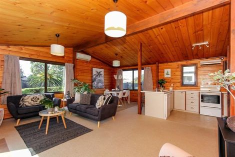 Photo of property in 28 Fitzroy Road, Fitzroy, New Plymouth, 4312