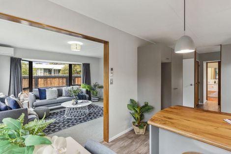 Photo of property in 6 Jane Street, Waikanae Beach, Waikanae, 5036