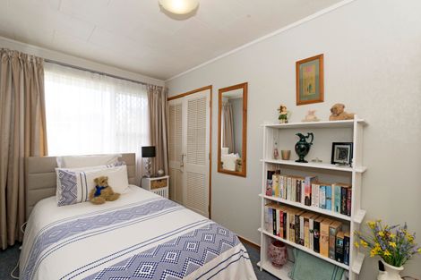 Photo of property in 14 Penfold Place, Henderson, Auckland, 0610