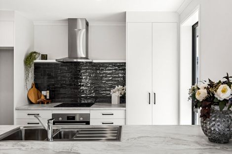 Photo of property in 13a Warwick Crescent, Taradale, Napier, 4112