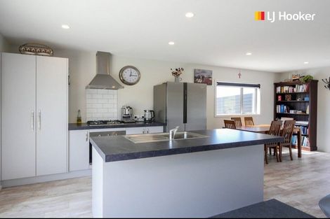 Photo of property in 9a Beach Street, Waikouaiti, 9510