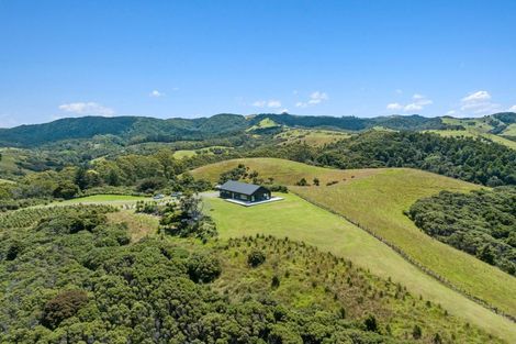 Photo of property in 158 Clements Road, Matapouri, Whangarei, 0173