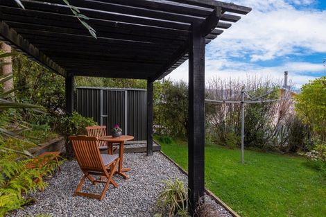 Photo of property in 102a Milton Terrace, Picton, 7220