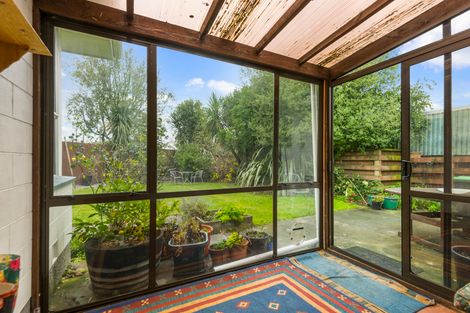 Photo of property in 49 Oakley Crescent, Hornby, Christchurch, 8042