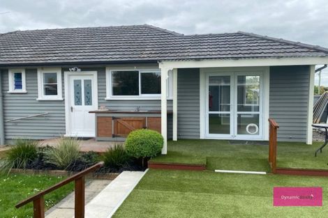 Photo of property in 18 Bideford Place, Dallington, Christchurch, 8061