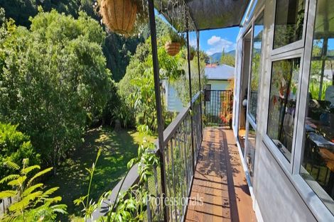 Photo of property in 36 Black Beech Street, Birchville, Upper Hutt, 5018