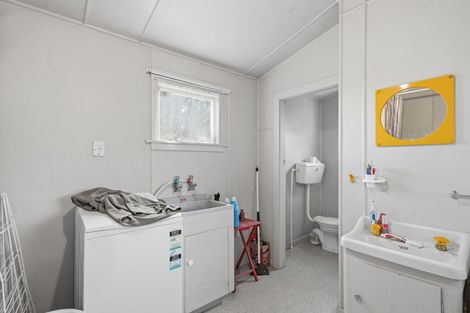 Photo of property in 64 Tramway Road, Strathern, Invercargill, 9812