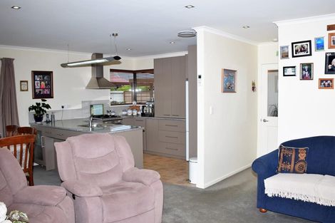 Photo of property in 22 Armour Place, Halswell, Christchurch, 8025