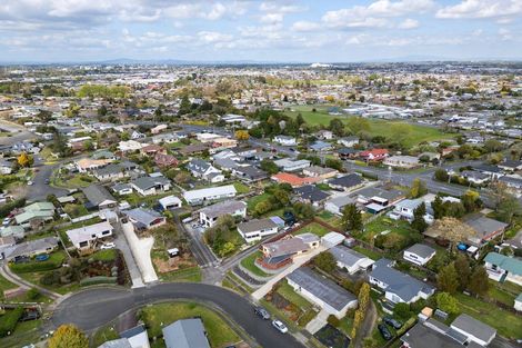 Photo of property in 8 Thode Place, Nawton, Hamilton, 3200