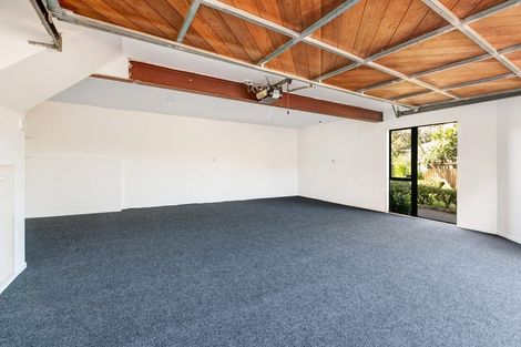 Photo of property in 2/8 Antrim Grove, Bayview, Auckland, 0629