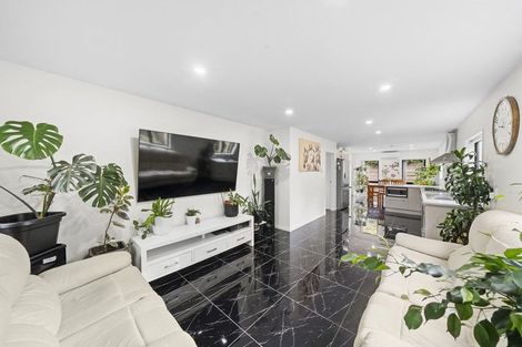 Photo of property in 5e James Road, Manurewa, Auckland, 2102