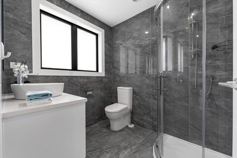 Photo of property in 1 James Elliot Way, Pokeno, 2402