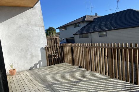 Photo of property in 4/49 Ohaupo Road, Melville, Hamilton, 3206