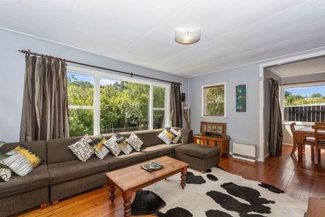 Photo of property in 346 West Coast Road, Glen Eden, Auckland, 0602