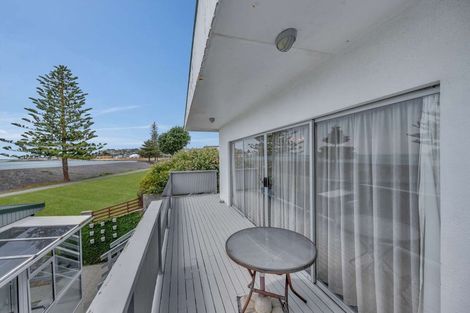 Photo of property in 9a Charles Street, Westshore, Napier, 4110