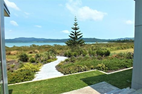 Photo of property in 131 Kelly Jade Avenue, Matarangi, Whitianga, 3592