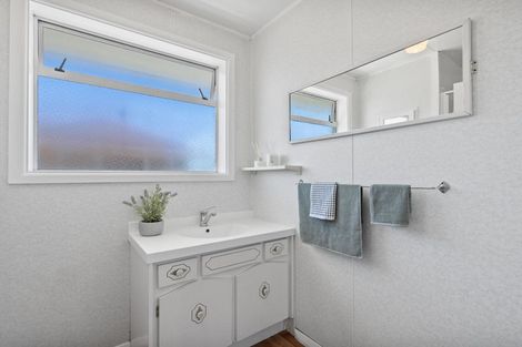 Photo of property in 4 Helmsdale Street, Burwood, Christchurch, 8083