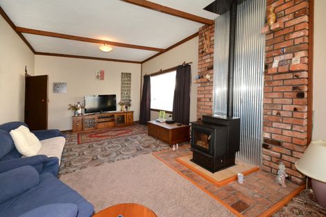 Photo of property in 115 Macandrew Road, South Dunedin, Dunedin, 9012