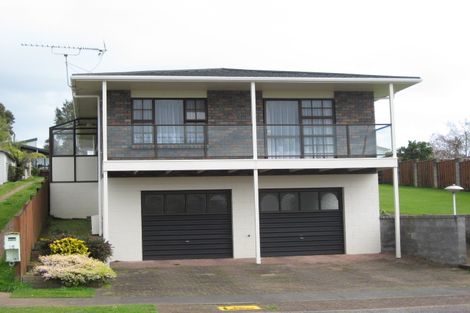 Photo of property in 6 Virginia Place, Whalers Gate, New Plymouth, 4310