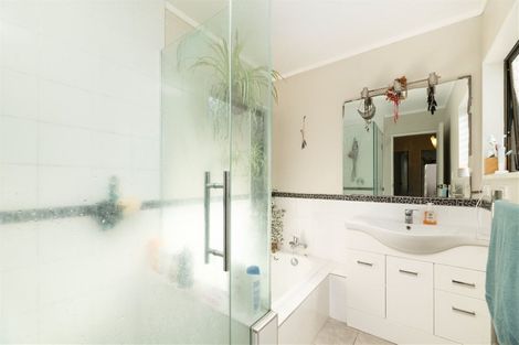 Photo of property in 9a Aintree Place, Mount Maunganui, 3116