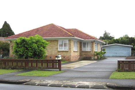 Photo of property in 13 Sunnypark Avenue, Rosehill, Papakura, 2113