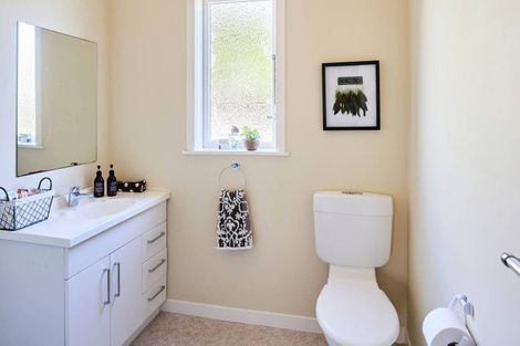 Photo of property in 22 Selwyn Terrace, Thorndon, Wellington, 6011