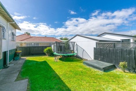 Photo of property in 15 Hinau Street, Maeroa, Hamilton, 3200