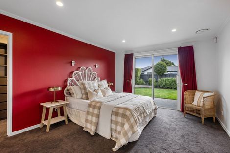 Photo of property in 18 Wallace Crescent, Prebbleton, 7604