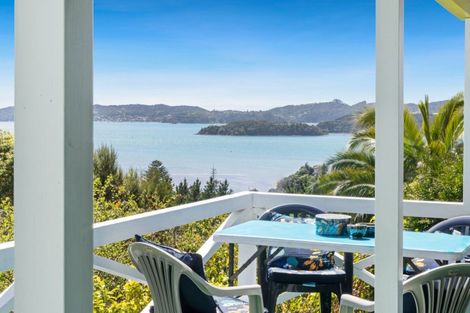 Photo of property in 2 Tui Grove, Paihia, 0200