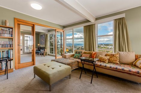 Photo of property in 2 Zetland Street, Highbury, Wellington, 6012