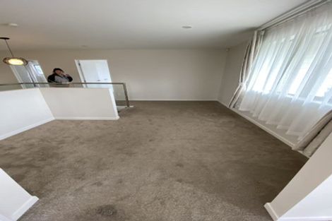 Photo of property in 42 Cirrus Way, Ranui, Auckland, 0612