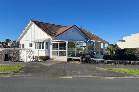 Photo of property in 1 Springcombe Road, Saint Heliers, Auckland, 1071