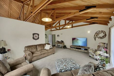 Photo of property in 15a Clarkson Crescent, Maunu, Whangarei, 0110