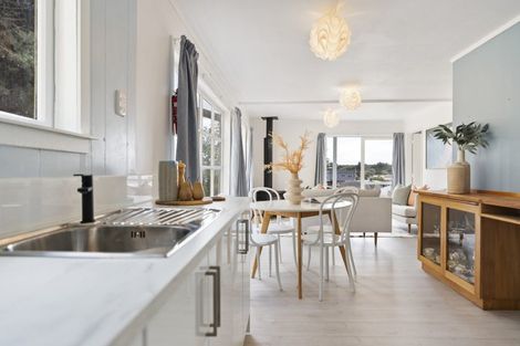 Photo of property in 8 Signal Street, Foxton Beach, Foxton, 4815