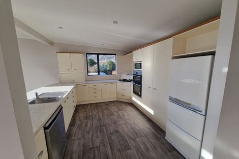 Photo of property in 17 Kent Street, Kingston, Athol, 9793