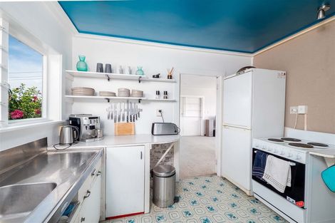 Photo of property in 34 Oneroa Road, Russell, 0202