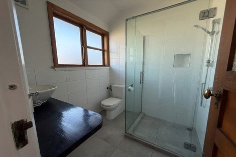 Photo of property in 24 Kitchener Place, Opawa, Christchurch, 8023